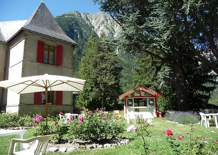 Chateau De La Muzelle ホテル
