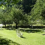 Chateau De La Muzelle 2*