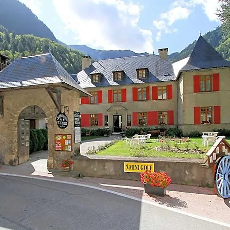 Chateau De La Muzelle Отель 2*