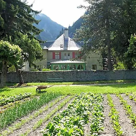 Отель Chateau De La Muzelle