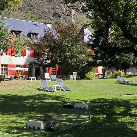 Chateau De La Muzelle Hotel