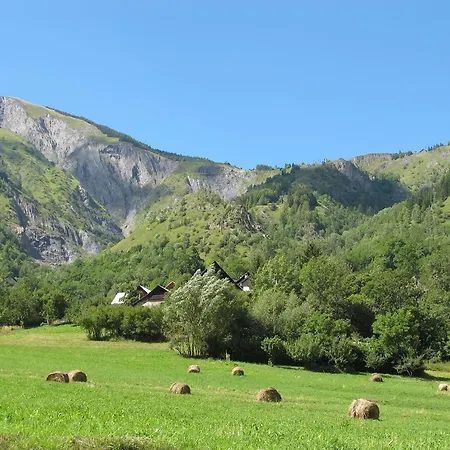 Hotel Chateau De La Muzelle 2*